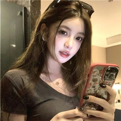 燃烧女子的画像